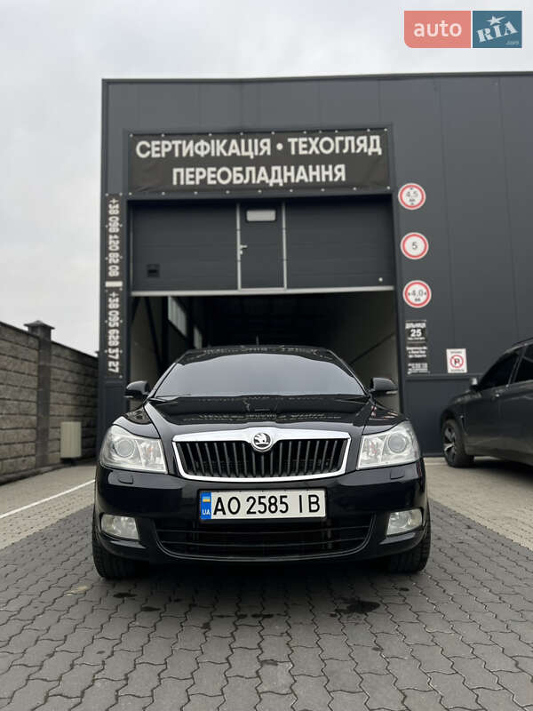 Лифтбек Skoda Octavia 2010 в Ужгороде фото Лифтбек Skoda Octavia 2010 в Ужгороде