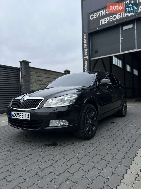 Лифтбек Skoda Octavia 2010 в Ужгороде фото 2 Лифтбек Skoda Octavia 2010 в Ужгороде