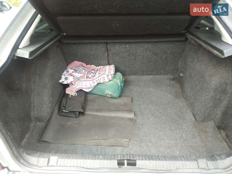 Лифтбек Skoda Octavia 2006 в Остроге фото 13 Лифтбек Skoda Octavia 2006 в Остроге