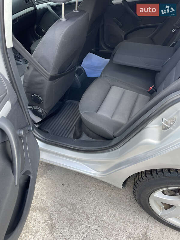 Универсал Skoda Octavia 2006 в Одессе