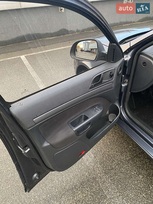 Универсал Skoda Octavia 2011 в Киеве фото 9 Универсал Skoda Octavia 2011 в Киеве