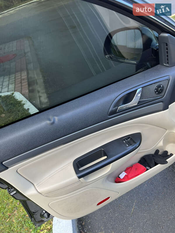 Универсал Skoda Octavia 2010 в Стрые