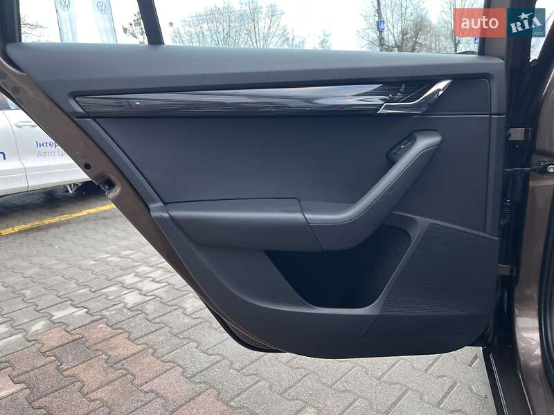 Универсал Skoda Octavia 2019 в Житомире фото 24 Универсал Skoda Octavia 2019 в Житомире