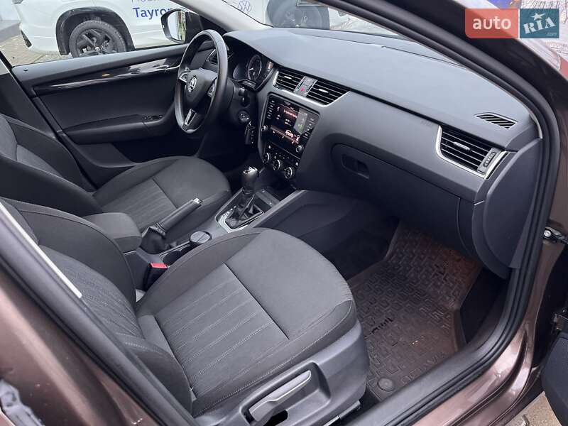 Универсал Skoda Octavia 2019 в Житомире фото 31 Универсал Skoda Octavia 2019 в Житомире