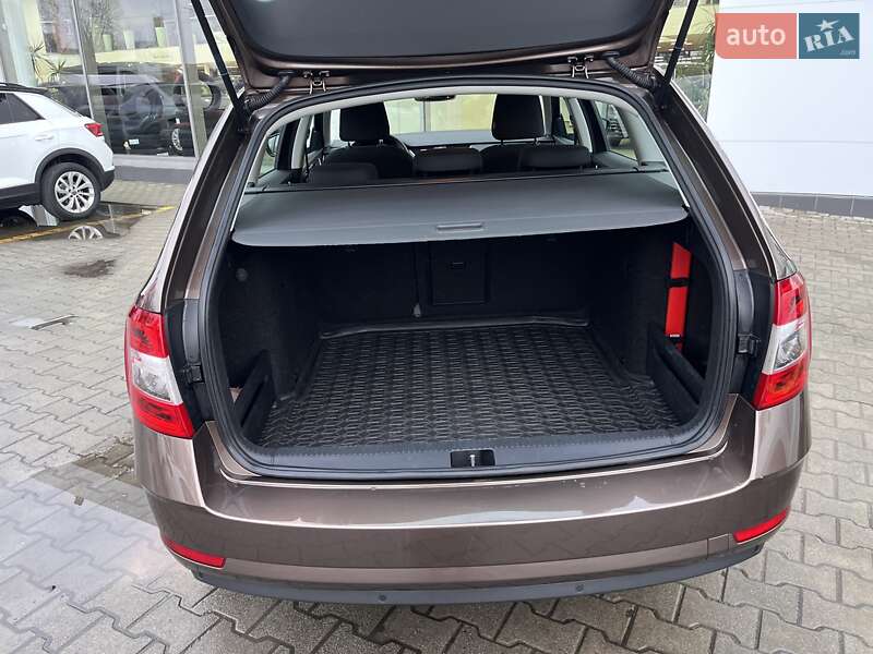 Универсал Skoda Octavia 2019 в Житомире фото 34 Универсал Skoda Octavia 2019 в Житомире