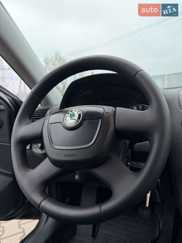 Лифтбек Skoda Octavia 2012 в Лубнах фото 35 Лифтбек Skoda Octavia 2012 в Лубнах