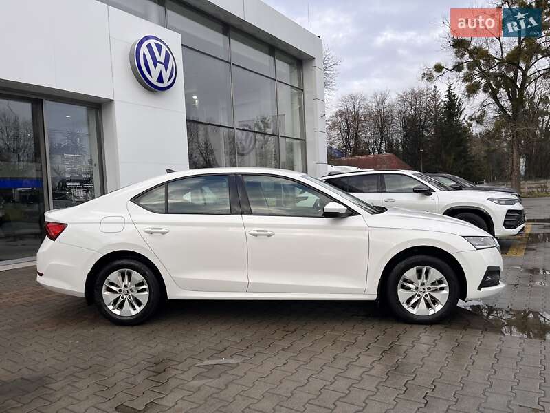 Лифтбек Skoda Octavia 2021 в Житомире
