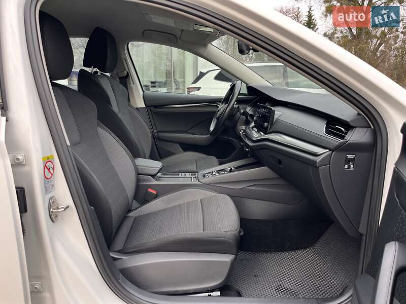 Лифтбек Skoda Octavia 2021 в Житомире