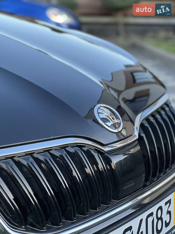 Универсал Skoda Octavia 2018 в Стрые