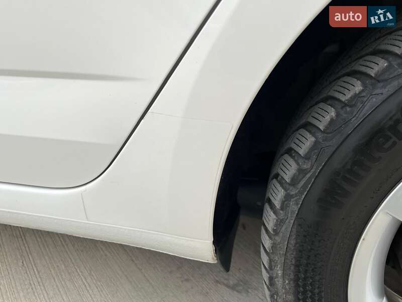 Универсал Skoda Octavia 2020 в Киеве фото 35 Универсал Skoda Octavia 2020 в Киеве