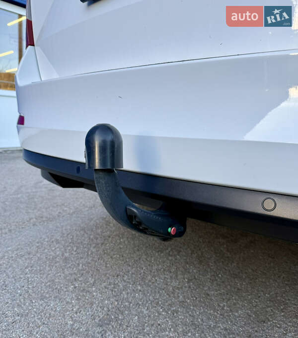 Универсал Skoda Octavia 2013 в Львове