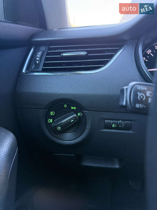 Универсал Skoda Octavia 2013 в Львове