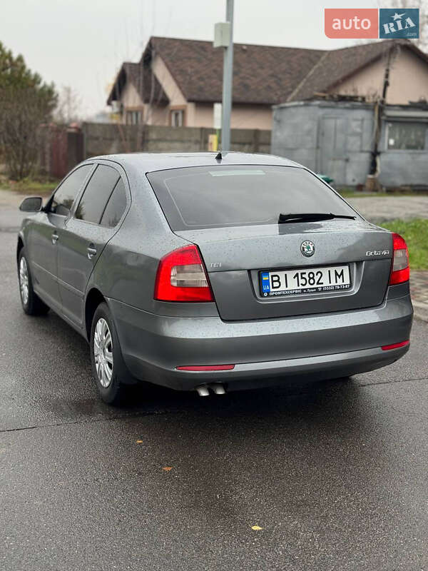 Ліфтбек Skoda Octavia 2012 в Запоріжжі