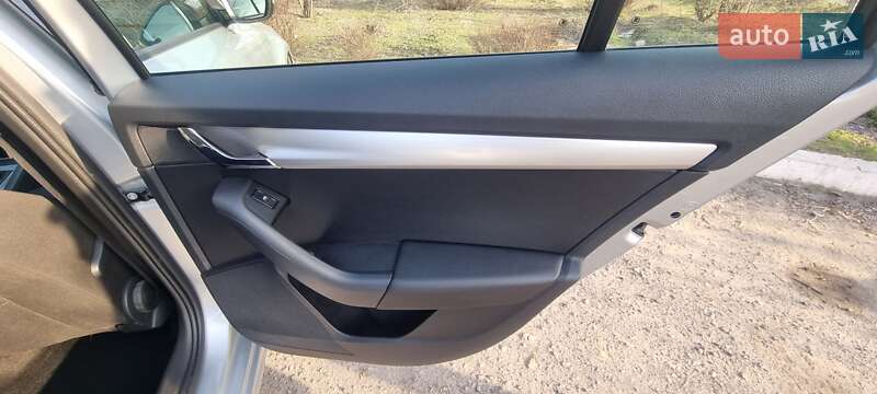 Универсал Skoda Octavia 2019 в Киеве фото 6 Универсал Skoda Octavia 2019 в Киеве