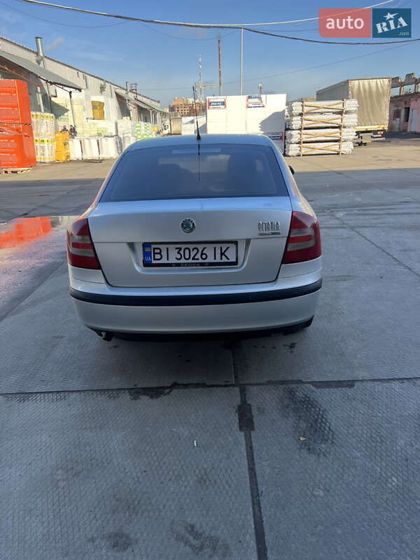 Лифтбек Skoda Octavia 2005 в Полтаве