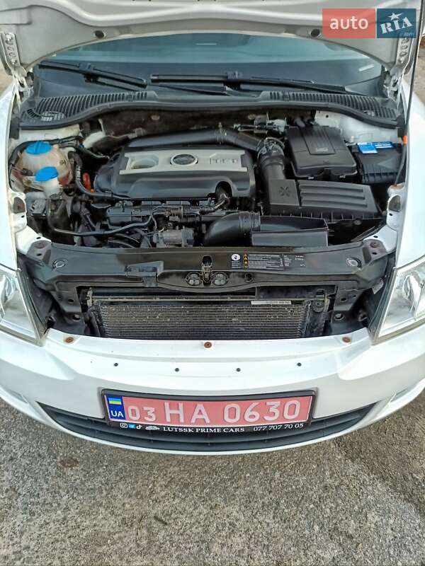 Универсал Skoda Octavia 2011 в Киеве фото 23 Универсал Skoda Octavia 2011 в Киеве