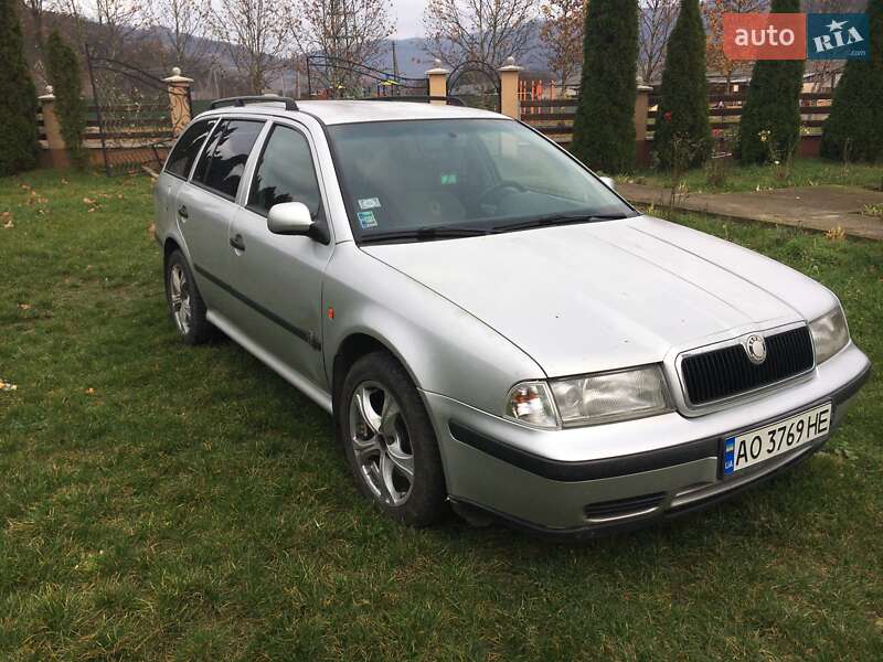 Универсал Skoda Octavia 1999 в Ужгороде