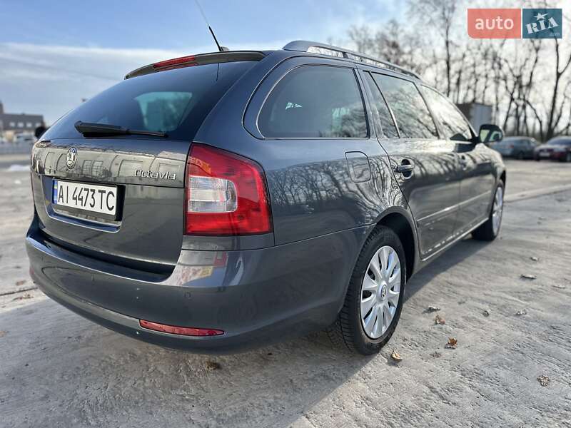 Универсал Skoda Octavia 2009 в Киеве фото 7 Универсал Skoda Octavia 2009 в Киеве