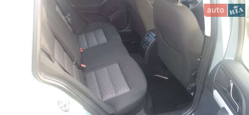 Універсал Skoda Octavia 2010 в Житомирі