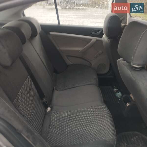 Ліфтбек Skoda Octavia 2006 в Тернополі фото 8 Ліфтбек Skoda Octavia 2006 в Тернополі