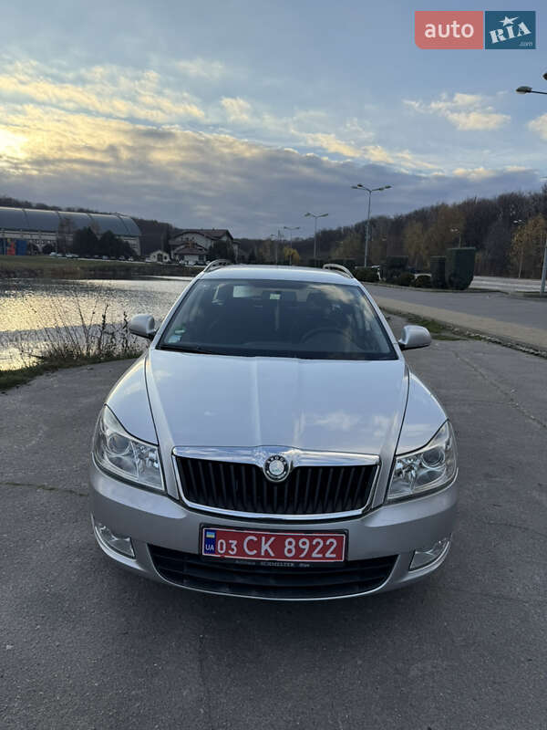 Универсал Skoda Octavia 2010 в Днепре