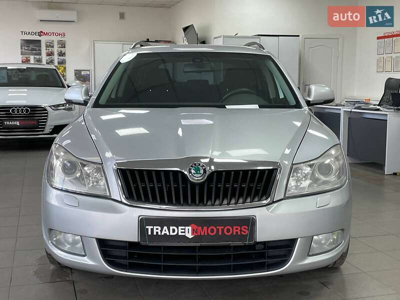 Универсал Skoda Octavia 2011 в Киеве фото 4 Универсал Skoda Octavia 2011 в Киеве