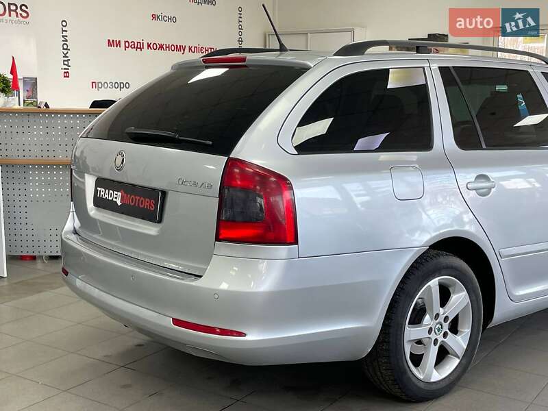 Универсал Skoda Octavia 2011 в Киеве фото 12 Универсал Skoda Octavia 2011 в Киеве