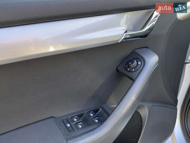 Лифтбек Skoda Octavia 2016 в Львове