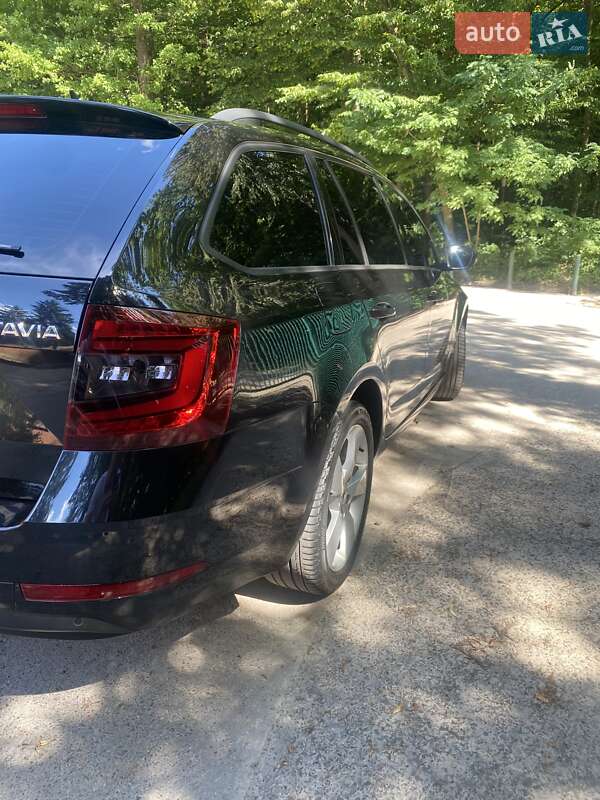 Универсал Skoda Octavia 2018 в Львове фото 5 Универсал Skoda Octavia 2018 в Львове