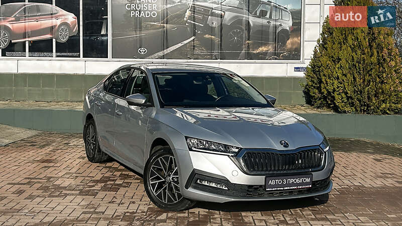 Ліфтбек Skoda Octavia 2020 в Чернівцях