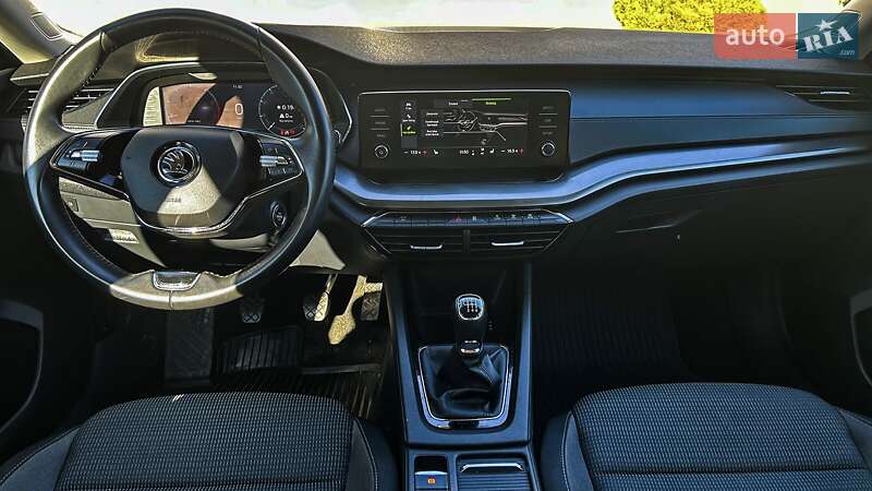 Ліфтбек Skoda Octavia 2020 в Чернівцях