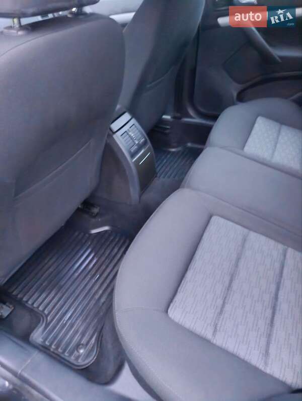 Лифтбек Skoda Octavia 2010 в Луцке фото 27 Лифтбек Skoda Octavia 2010 в Луцке