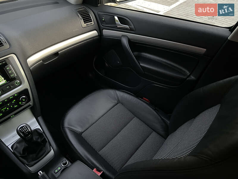 Універсал Skoda Octavia 2012 в Рівному
