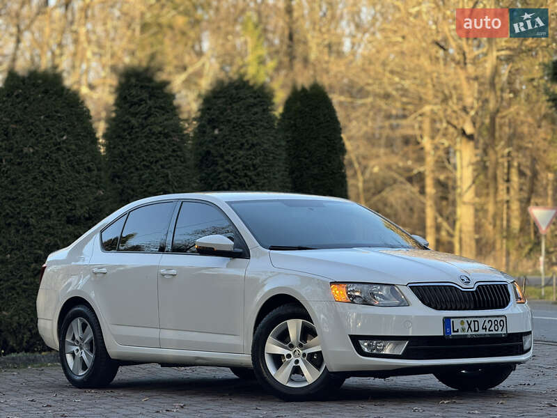Ліфтбек Skoda Octavia 2016 в Дрогобичі