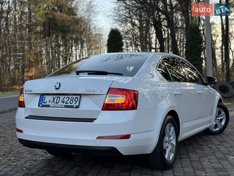 Ліфтбек Skoda Octavia 2016 в Дрогобичі
