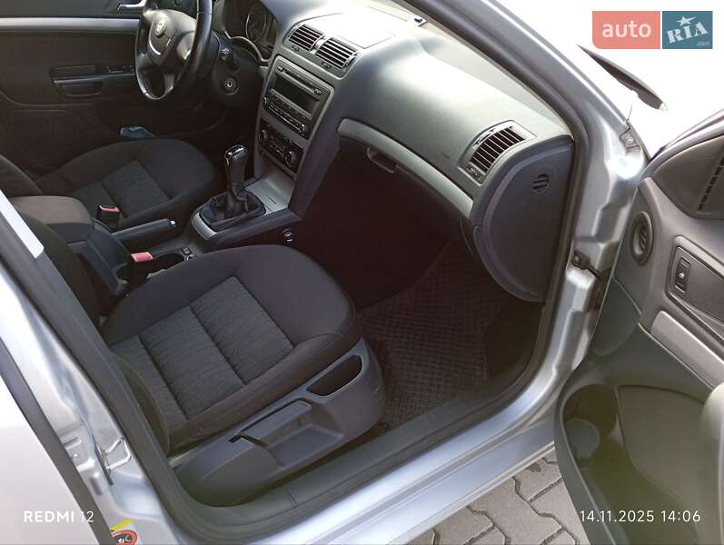 Універсал Skoda Octavia 2012 в Києві фото 25 Універсал Skoda Octavia 2012 в Києві