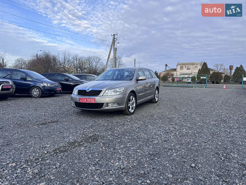 Универсал Skoda Octavia 2010 в Звенигородке фото 2 Универсал Skoda Octavia 2010 в Звенигородке
