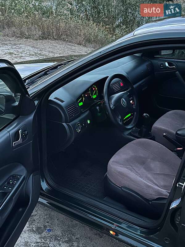 Ліфтбек Skoda Octavia 2002 в Харкові фото 35 Ліфтбек Skoda Octavia 2002 в Харкові