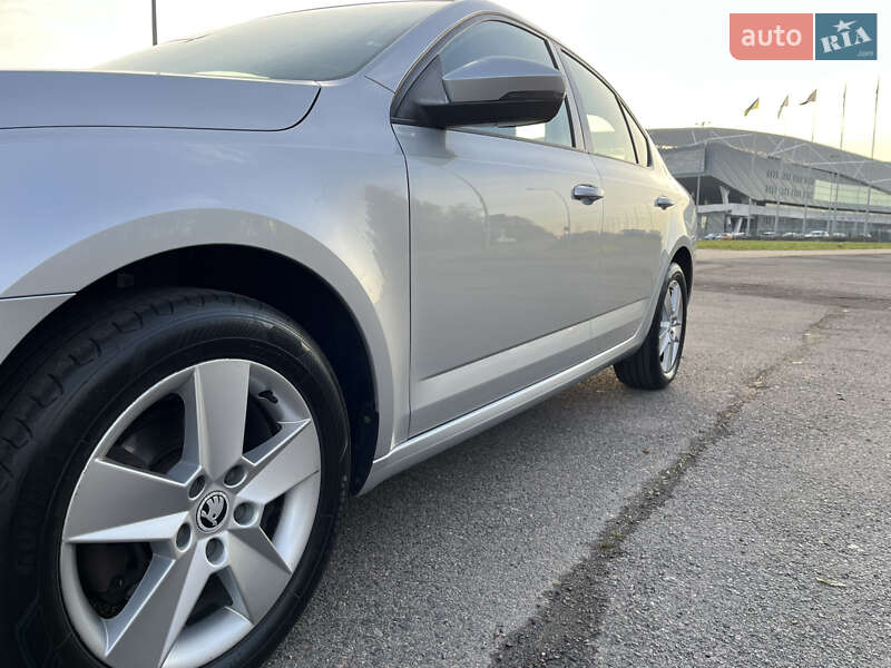 Лифтбек Skoda Octavia 2017 в Львове фото 4 Лифтбек Skoda Octavia 2017 в Львове