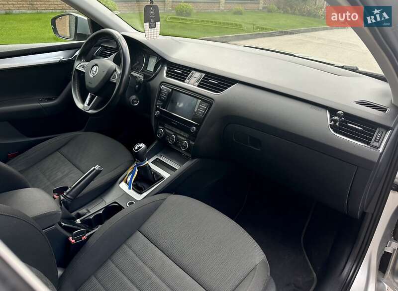 Универсал Skoda Octavia 2013 в Ровно фото 5 Универсал Skoda Octavia 2013 в Ровно