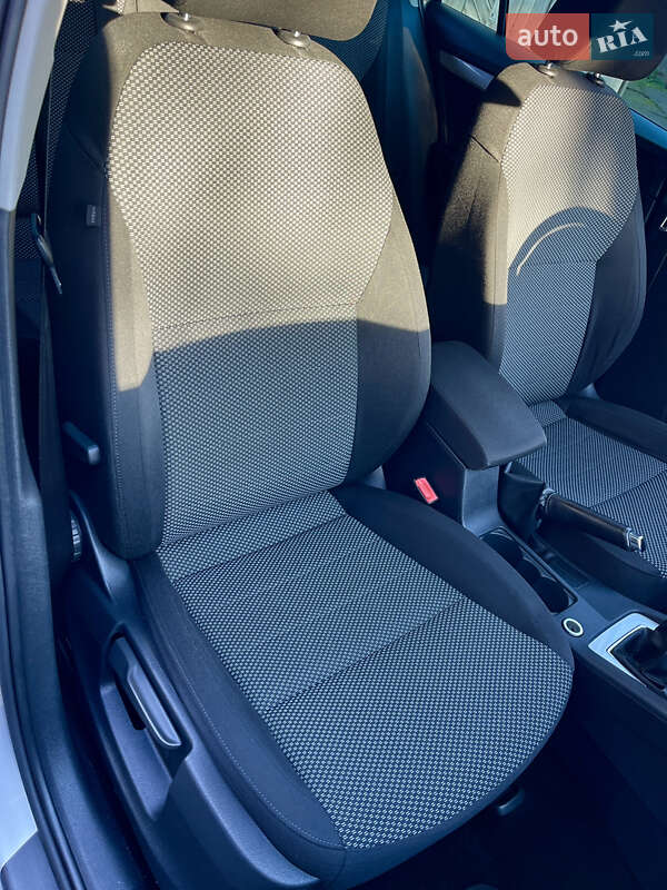 Универсал Skoda Octavia 2013 в Луцке фото 14 Универсал Skoda Octavia 2013 в Луцке