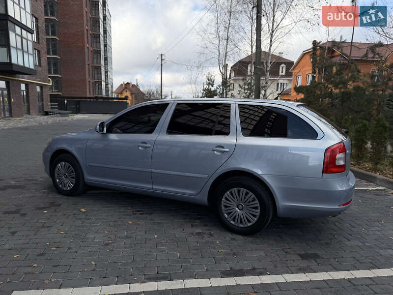 Универсал Skoda Octavia 2010 в Полтаве фото 16 Универсал Skoda Octavia 2010 в Полтаве
