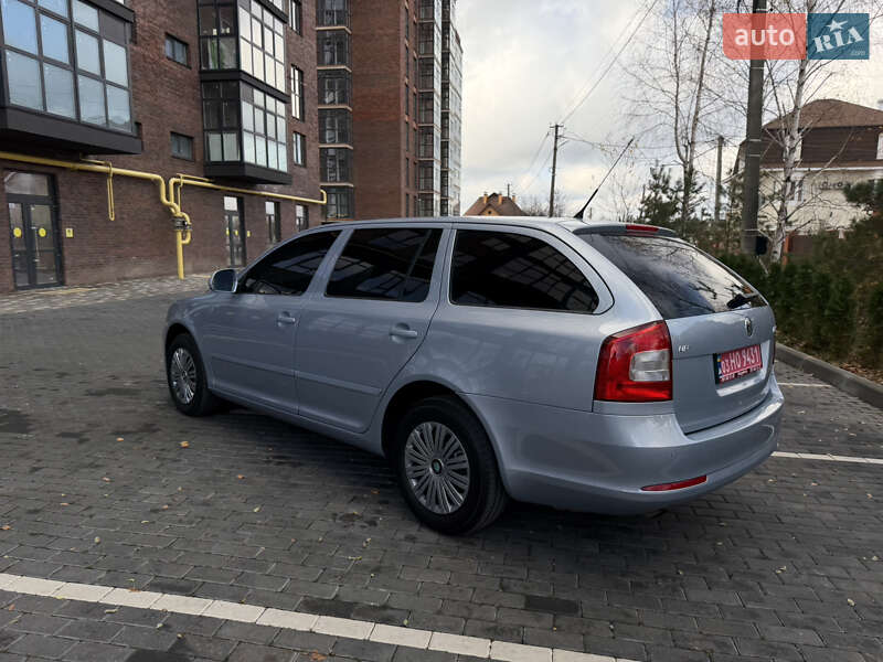 Универсал Skoda Octavia 2010 в Полтаве фото 19 Универсал Skoda Octavia 2010 в Полтаве