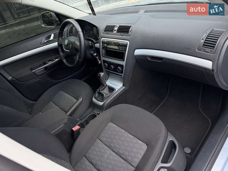 Универсал Skoda Octavia 2010 в Полтаве фото 90 Универсал Skoda Octavia 2010 в Полтаве
