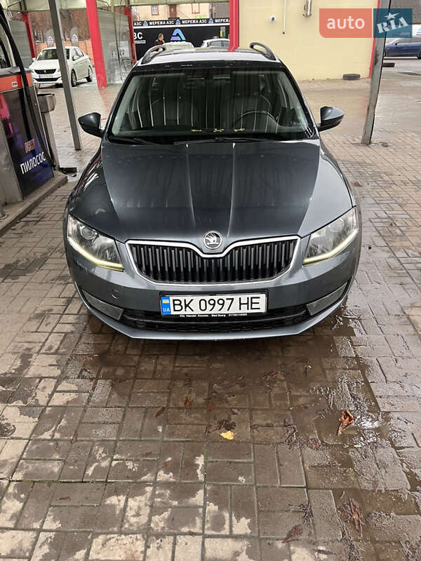 Универсал Skoda Octavia 2016 в Дубно фото Универсал Skoda Octavia 2016 в Дубно
