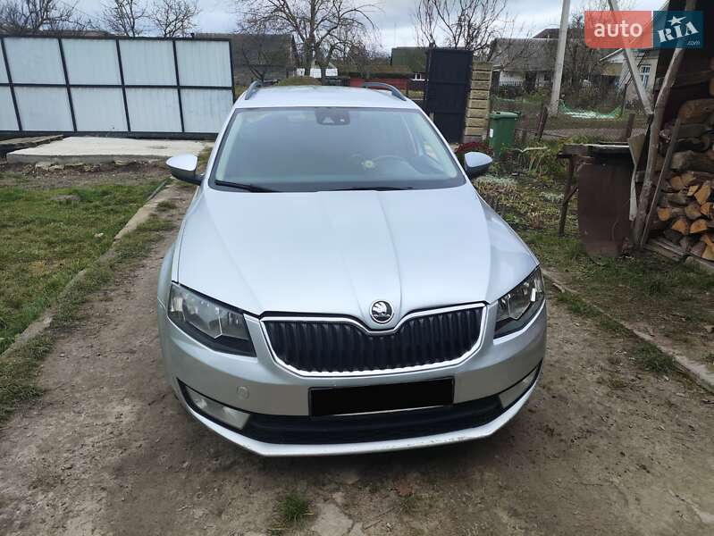 Универсал Skoda Octavia 2013 в Луцке