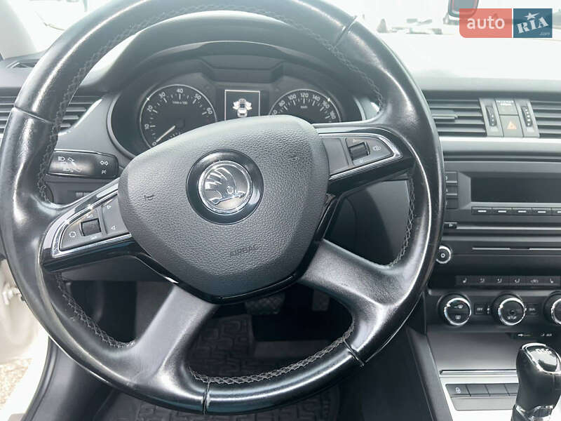 Лифтбек Skoda Octavia 2013 в Киеве фото 15 Лифтбек Skoda Octavia 2013 в Киеве