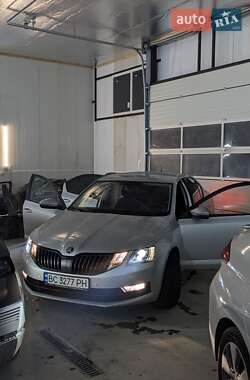 Лифтбек Skoda Octavia 2018 в Львове