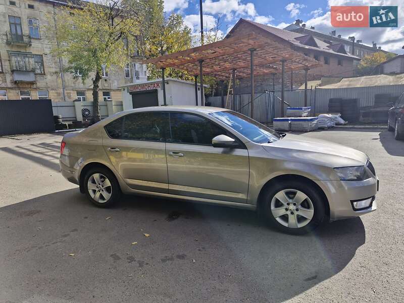 Лифтбек Skoda Octavia 2014 в Львове фото 3 Лифтбек Skoda Octavia 2014 в Львове