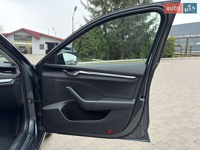 Лифтбек Skoda Octavia 2021 в Львове фото 10 Лифтбек Skoda Octavia 2021 в Львове